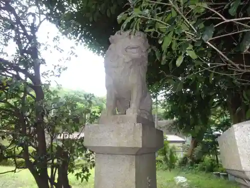 大六天神社の狛犬