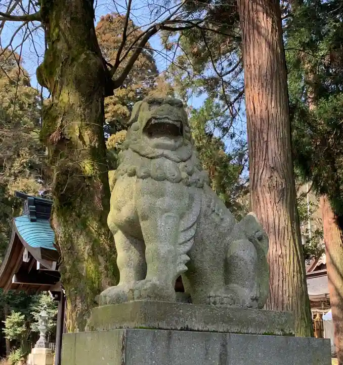 劒神社の狛犬