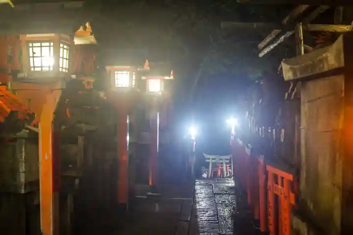 伏見稲荷大社一ノ峰(上之社神蹟•末廣大神)のその他建物