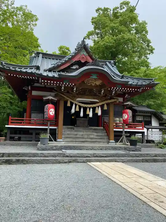 山中諏訪神社(山梨県)