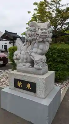 釧路八幡宮の狛犬