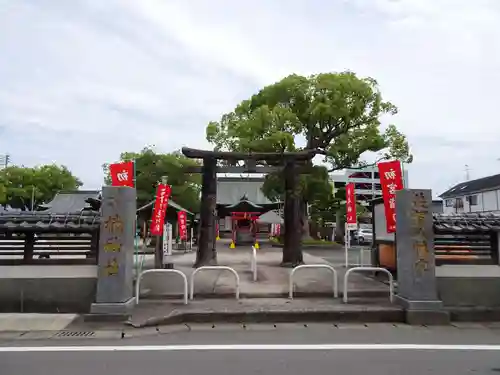 龍造寺八幡宮の鳥居