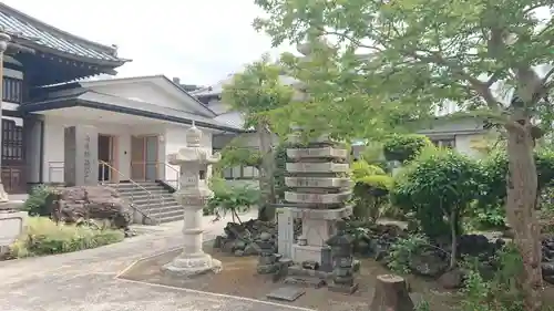 称念寺の塔