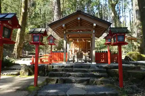 貴船神社の末社