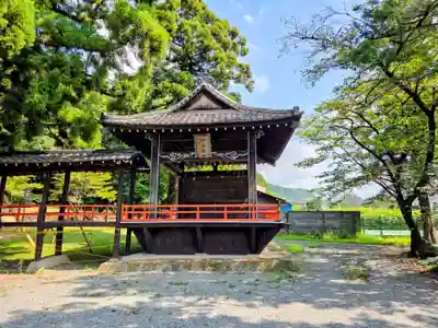 山梨岡神社(山梨県)