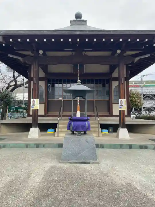 谷津観音堂の{uncategorized: "未分類", other: "その他", undefined: "問題あり", building: "その他建物", grave: "お墓", sacred_gate: "鳥居", guardian: "狛犬", statue: "像", buddha: "仏像", history: "歴史", nature: "自然", garden: "庭園", animal: "動物", pagoda: "塔", temizu: "手水舎", mountain_gate: "山門・神門", sanctuary: "本殿・本堂", subordinate: "末社・摂社", art: "芸術", scenery: "景色", jizo: "地蔵", ema: "絵馬", goshuin: "御朱印", omikuji: "おみくじ", items: "授与品その他", amulet: "お守り", goshuincho: "御朱印帳", eats: "食事", festival: "お祭り", votive_dance: "神楽", shichigosan: "七五三参", wedding: "結婚式", experience: "体験その他", initially: "初詣", around: "周辺", anti_infection: "感染症対策"}