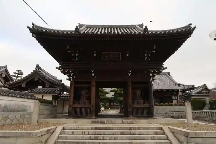 常楽寺の山門・神門