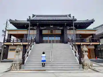 浄念寺の本殿・本堂