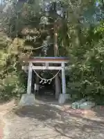 愛宕神社の{uncategorized: "未分類", other: "その他", undefined: "問題あり", building: "その他建物", grave: "お墓", sacred_gate: "鳥居", guardian: "狛犬", statue: "像", buddha: "仏像", history: "歴史", nature: "自然", garden: "庭園", animal: "動物", pagoda: "塔", temizu: "手水舎", mountain_gate: "山門・神門", sanctuary: "本殿・本堂", subordinate: "末社・摂社", art: "芸術", scenery: "景色", jizo: "地蔵", ema: "絵馬", goshuin: "御朱印", omikuji: "おみくじ", items: "授与品その他", amulet: "お守り", goshuincho: "御朱印帳", eats: "食事", festival: "お祭り", votive_dance: "神楽", shichigosan: "七五三参", wedding: "結婚式", experience: "体験その他", initially: "初詣", around: "周辺", anti_infection: "感染症対策"}