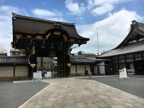 本願寺（西本願寺）の山門・神門