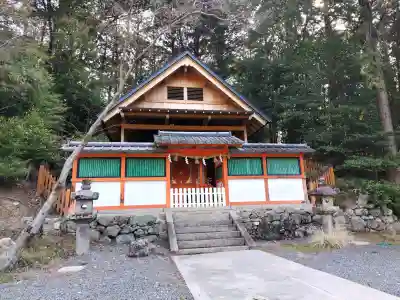 若宮社（大原野神社摂社）の{uncategorized: "未分類", other: "その他", undefined: "問題あり", building: "その他建物", grave: "お墓", sacred_gate: "鳥居", guardian: "狛犬", statue: "像", buddha: "仏像", history: "歴史", nature: "自然", garden: "庭園", animal: "動物", pagoda: "塔", temizu: "手水舎", mountain_gate: "山門・神門", sanctuary: "本殿・本堂", subordinate: "末社・摂社", art: "芸術", scenery: "景色", jizo: "地蔵", ema: "絵馬", goshuin: "御朱印", omikuji: "おみくじ", items: "授与品その他", amulet: "お守り", goshuincho: "御朱印帳", eats: "食事", festival: "お祭り", votive_dance: "神楽", shichigosan: "七五三参", wedding: "結婚式", experience: "体験その他", initially: "初詣", around: "周辺", anti_infection: "感染症対策"}