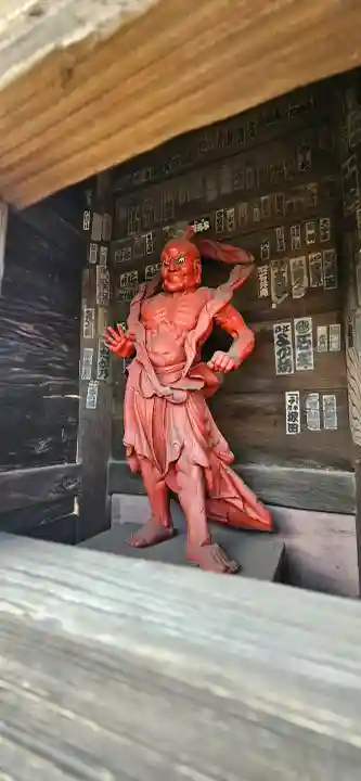 千葉寺の{uncategorized: "未分類", other: "その他", undefined: "問題あり", building: "その他建物", grave: "お墓", sacred_gate: "鳥居", guardian: "狛犬", statue: "像", buddha: "仏像", history: "歴史", nature: "自然", garden: "庭園", animal: "動物", pagoda: "塔", temizu: "手水舎", mountain_gate: "山門・神門", sanctuary: "本殿・本堂", subordinate: "末社・摂社", art: "芸術", scenery: "景色", jizo: "地蔵", ema: "絵馬", goshuin: "御朱印", omikuji: "おみくじ", items: "授与品その他", amulet: "お守り", goshuincho: "御朱印帳", eats: "食事", festival: "お祭り", votive_dance: "神楽", shichigosan: "七五三参", wedding: "結婚式", experience: "体験その他", initially: "初詣", around: "周辺", anti_infection: "感染症対策"}