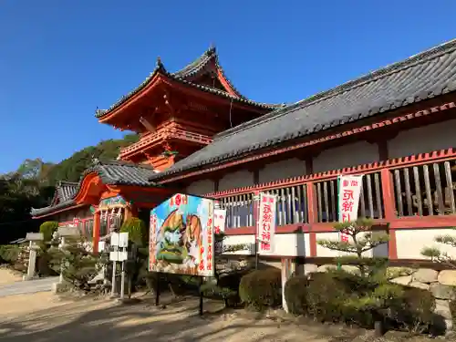 伊佐爾波神社の本殿