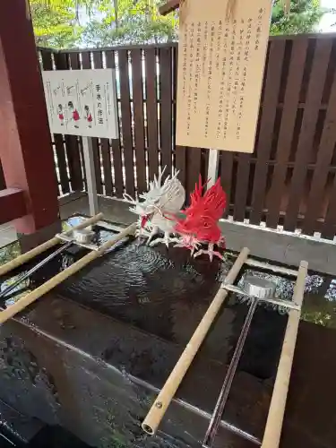 伊豆山神社の{uncategorized: "未分類", other: "その他", undefined: "問題あり", building: "その他建物", grave: "お墓", sacred_gate: "鳥居", guardian: "狛犬", statue: "像", buddha: "仏像", history: "歴史", nature: "自然", garden: "庭園", animal: "動物", pagoda: "塔", temizu: "手水舎", mountain_gate: "山門・神門", sanctuary: "本殿・本堂", subordinate: "末社・摂社", art: "芸術", scenery: "景色", jizo: "地蔵", ema: "絵馬", goshuin: "御朱印", omikuji: "おみくじ", items: "授与品その他", amulet: "お守り", goshuincho: "御朱印帳", eats: "食事", festival: "お祭り", votive_dance: "神楽", shichigosan: "七五三参", wedding: "結婚式", experience: "体験その他", initially: "初詣", around: "周辺", anti_infection: "感染症対策"}