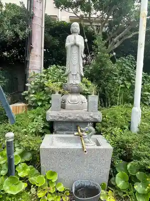 最福寺別院江の島大師の手水舎