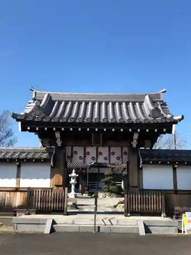 常楽寺の山門