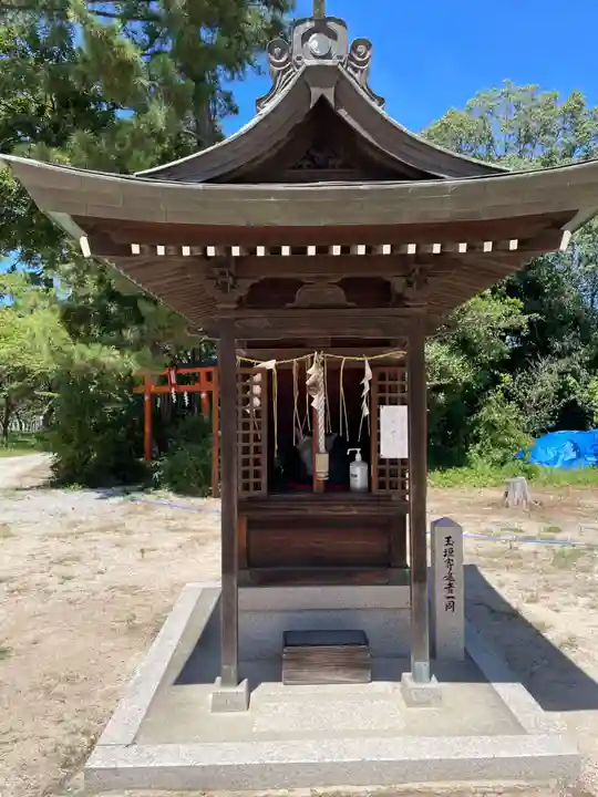 御厨神社の末社・摂社