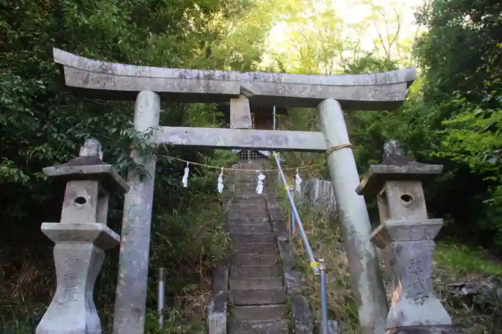 大六天麻王神社の鳥居