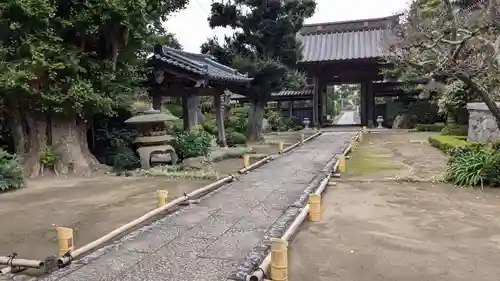 本蓮寺の庭園