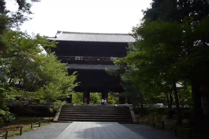 南禅寺の山門・神門