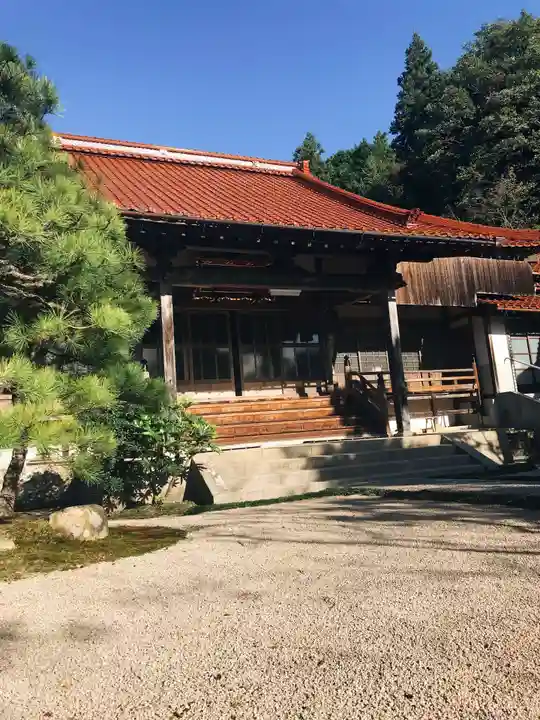 本成寺の本殿・本堂