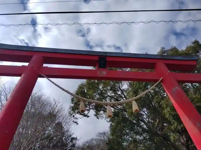 小烏神社の鳥居