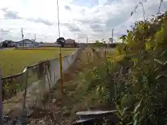 東菅稲荷神社の周辺