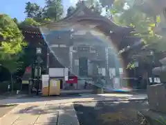 高幡不動尊　金剛寺の本殿