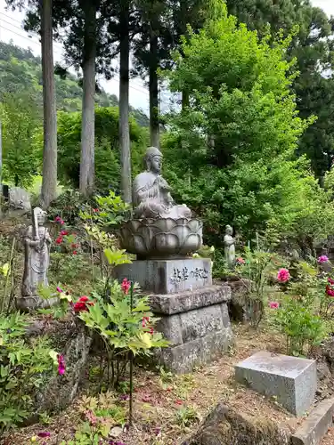 妙雲寺の仏像