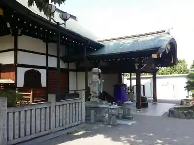 成田山大阪別院　明王院の本殿・本堂