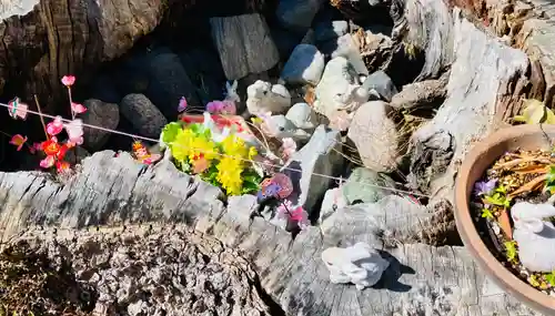 三輪神社の庭園