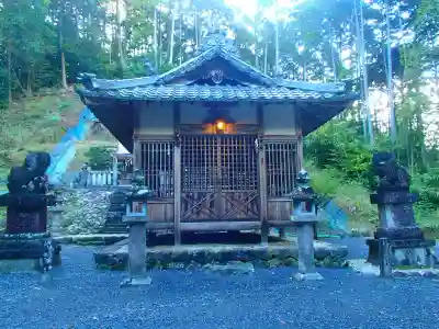 神明神社の本殿・本堂
