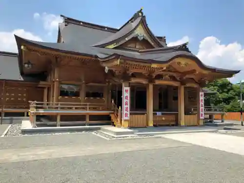 富知六所浅間神社の本殿・本堂