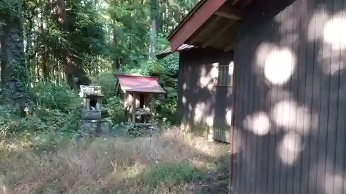 二荒神社の末社