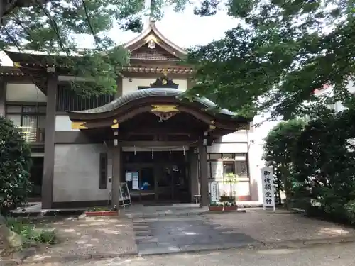 前鳥神社の本殿・本堂