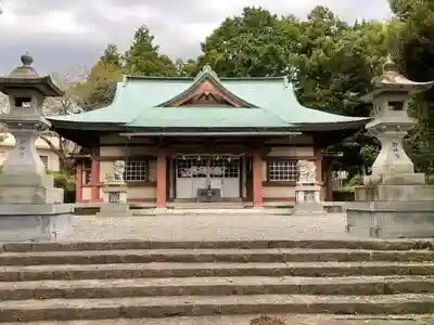 瀧川神社の本殿