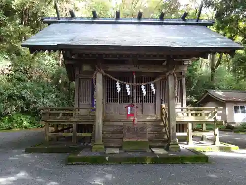 諏訪神社の本殿・本堂
