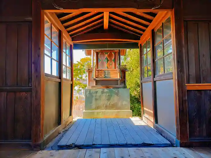 三明神社(萩原町)の本殿・本堂