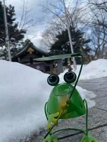 彌彦神社　(伊夜日子神社)の像