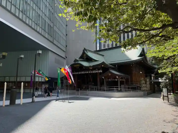 虎ノ門金刀比羅宮の{uncategorized: "未分類", other: "その他", undefined: "問題あり", building: "その他建物", grave: "お墓", sacred_gate: "鳥居", guardian: "狛犬", statue: "像", buddha: "仏像", history: "歴史", nature: "自然", garden: "庭園", animal: "動物", pagoda: "塔", temizu: "手水舎", mountain_gate: "山門・神門", sanctuary: "本殿・本堂", subordinate: "末社・摂社", art: "芸術", scenery: "景色", jizo: "地蔵", ema: "絵馬", goshuin: "御朱印", omikuji: "おみくじ", items: "授与品その他", amulet: "お守り", goshuincho: "御朱印帳", eats: "食事", festival: "お祭り", votive_dance: "神楽", shichigosan: "七五三参", wedding: "結婚式", experience: "体験その他", initially: "初詣", around: "周辺", anti_infection: "感染症対策"}