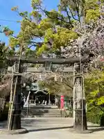 與止日女神社の鳥居