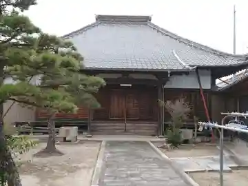 慈雲寺の本殿・本堂