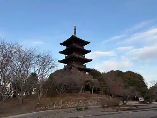 備中國分寺の{uncategorized: "未分類", other: "その他", undefined: "問題あり", building: "その他建物", grave: "お墓", sacred_gate: "鳥居", guardian: "狛犬", statue: "像", buddha: "仏像", history: "歴史", nature: "自然", garden: "庭園", animal: "動物", pagoda: "塔", temizu: "手水舎", mountain_gate: "山門・神門", sanctuary: "本殿・本堂", subordinate: "末社・摂社", art: "芸術", scenery: "景色", jizo: "地蔵", ema: "絵馬", goshuin: "御朱印", omikuji: "おみくじ", items: "授与品その他", amulet: "お守り", goshuincho: "御朱印帳", eats: "食事", festival: "お祭り", votive_dance: "神楽", shichigosan: "七五三参", wedding: "結婚式", experience: "体験その他", initially: "初詣", around: "周辺", anti_infection: "感染症対策"}