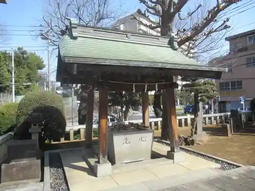 諏訪神社の手水