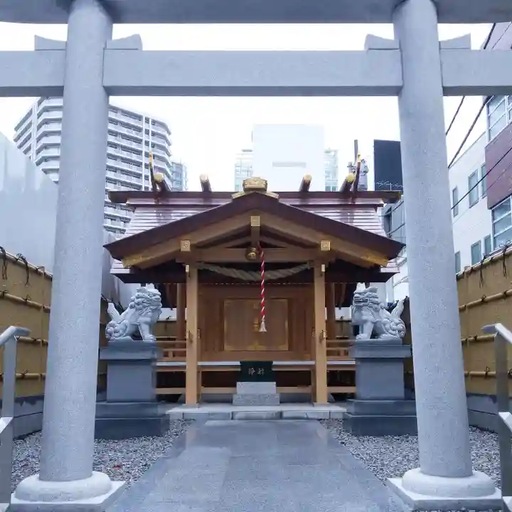 北青山秋葉神社(稲荷神社)の本殿・本堂
