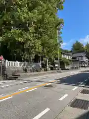 雄山神社中宮祈願殿の建物その他