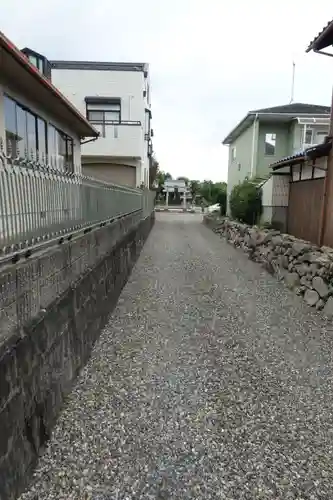 郡園神社の建物その他