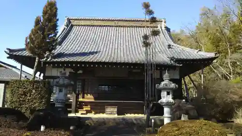 真照寺の本殿・本堂