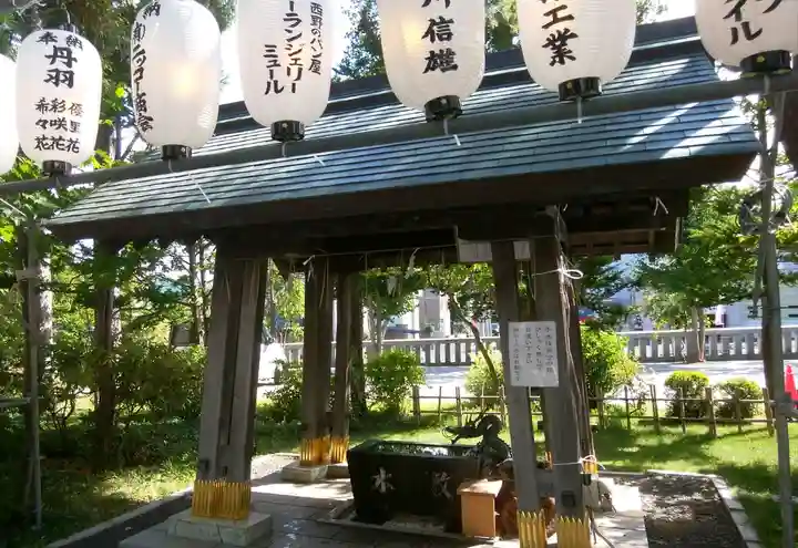 西野神社の手水舎