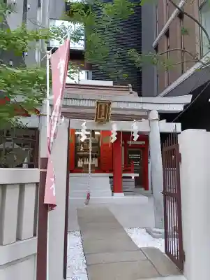 富沢稲荷神社の{uncategorized: "未分類", other: "その他", undefined: "問題あり", building: "その他建物", grave: "お墓", sacred_gate: "鳥居", guardian: "狛犬", statue: "像", buddha: "仏像", history: "歴史", nature: "自然", garden: "庭園", animal: "動物", pagoda: "塔", temizu: "手水舎", mountain_gate: "山門・神門", sanctuary: "本殿・本堂", subordinate: "末社・摂社", art: "芸術", scenery: "景色", jizo: "地蔵", ema: "絵馬", goshuin: "御朱印", omikuji: "おみくじ", items: "授与品その他", amulet: "お守り", goshuincho: "御朱印帳", eats: "食事", festival: "お祭り", votive_dance: "神楽", shichigosan: "七五三参", wedding: "結婚式", experience: "体験その他", initially: "初詣", around: "周辺", anti_infection: "感染症対策"}